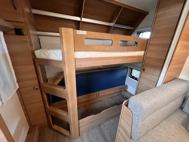 Fahrzeugbild Hobby De Luxe 540 KMFe #7