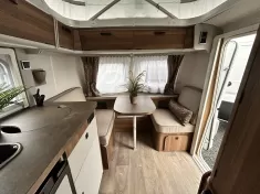 Bild 9 Hymer Eriba Touring 310 Komfort,Warmwasser