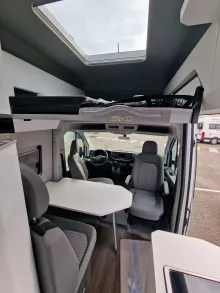 Fahrzeugbild VW Grand California 600 #15