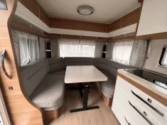 Bild 4 Hobby De Luxe 540 UL