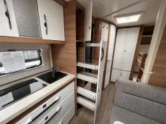 Bild 11 Hobby De Luxe 545 KMF