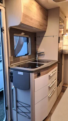 Bild 12 Hymer Exsis-t 580