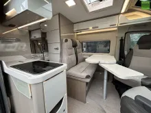 Fahrzeugbild Challenger Van V114 Road Edition Premium #9