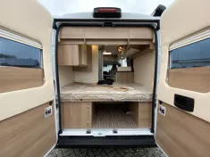 Bild 9 Malibu Van 540
