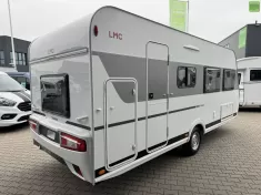 Bild 5 LMC Sassino 470 K Etagenbetten Dusche 2024