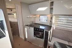 Bild 8 Bürstner Lyseo I 727 G