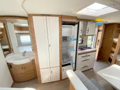 Bild 18 Hobby De Luxe 560 KMFe*SUPERNACHLASS -4022*