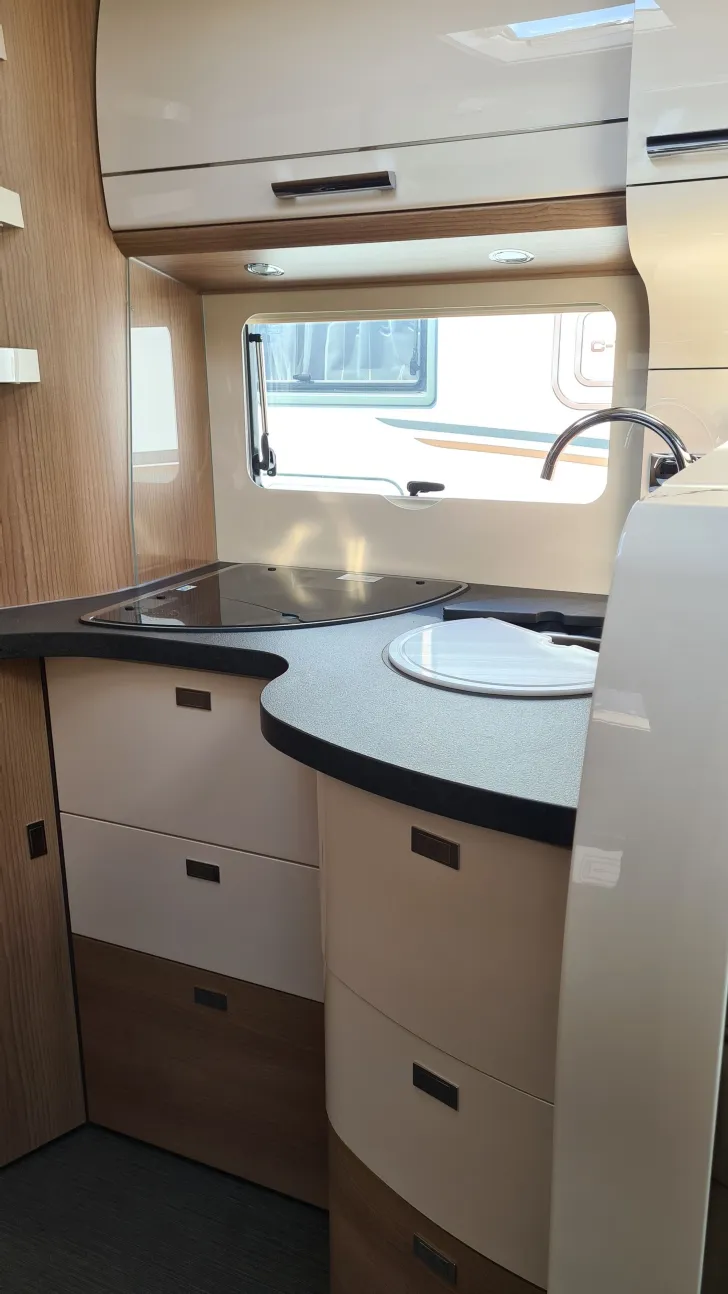 Fahrzeugbild Carthago c-tourer T 149 LE #8