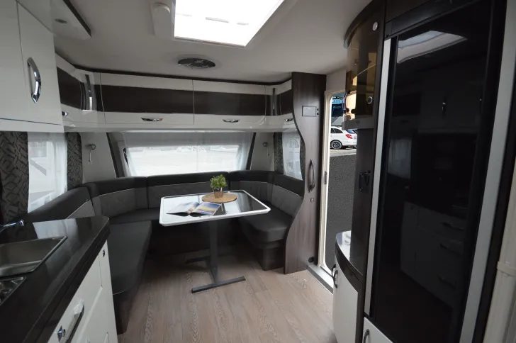 Fahrzeugbild Hobby Prestige 560 WFU #6