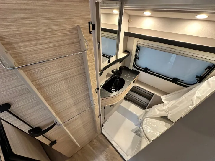 Fahrzeugbild Hymer Eriba Touring 542*Edition Urban*White-Silver*Markise* #12