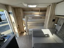 Fahrzeugbild Hobby De Luxe 560 KMFe #7