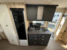 Fahrzeugbild Hobby De Luxe 560 KMFe #9