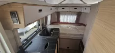 Bild 18 Hymer Eriba Touring 430 AUTARKPAKET,TANGO RED,MARKISE