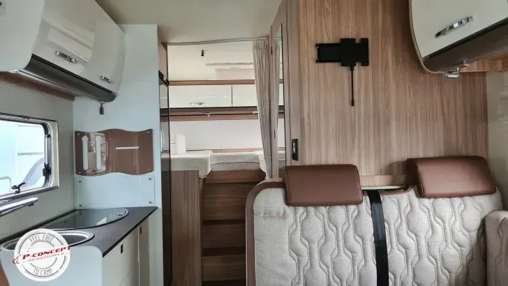 Fahrzeugbild Bürstner Limited T 690 G Listenpreis 87.140€ #5