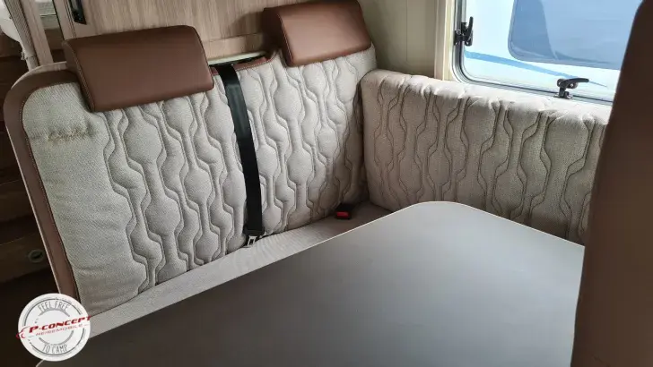 Fahrzeugbild Bürstner Limited T 690 G Listenpreis 87.140€ #6