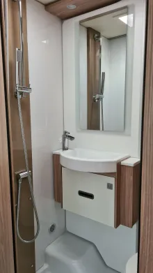 Fahrzeugbild Bürstner Limited T 690 G Listenpreis 87.140€ #14