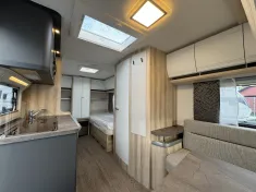 Bild 7 Hobby De Luxe 460 LU