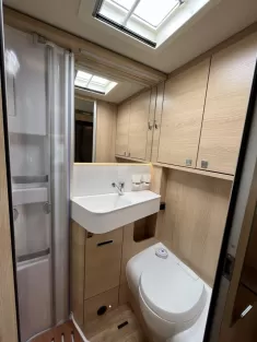 Bild 23 Hymer B-MC I 600 *Fahrradträger*Satanlage*