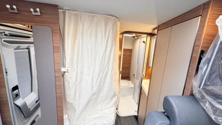 Fahrzeugbild Fiat Van TI 550 MF *Vansation*Aut*AHK*Solar*Lithium* #9