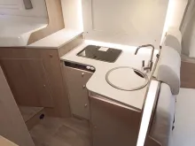 Fahrzeugbild Carado T 338*Pro+ *SAT/TV*Ohne Hubbett*Fußbodenhzg* #15