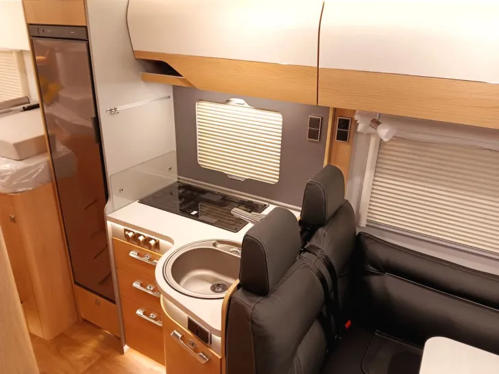 Fahrzeugbild Hymer BMC 600 I*WhiteLine*Solar*GFK*Dachklima*LED*AHK* #15