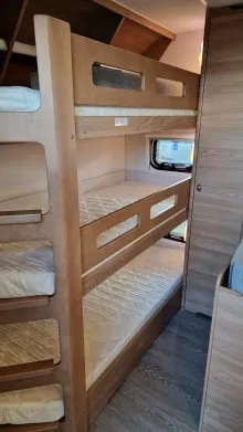 Fahrzeugbild Hobby De Luxe 560 KMFe #4