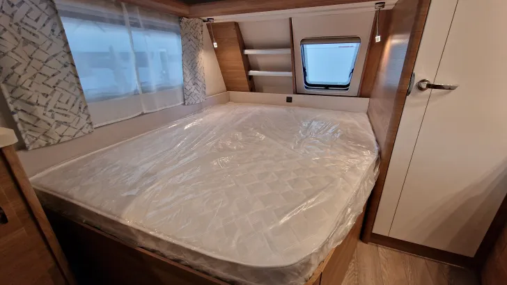 Fahrzeugbild Hobby De Luxe 560 KMFe #13