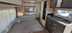Bild 8 Hobby De Luxe 560 KMFe
