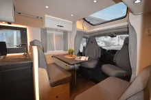 Fahrzeugbild Sunlight T 67 #4