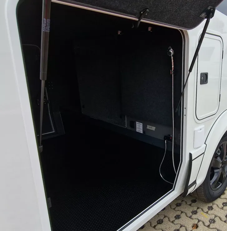 Fahrzeugbild Niesmann + Bischoff iSMOVE 6.9 E Sie sparen 17.815,-€!! -10%!! #14