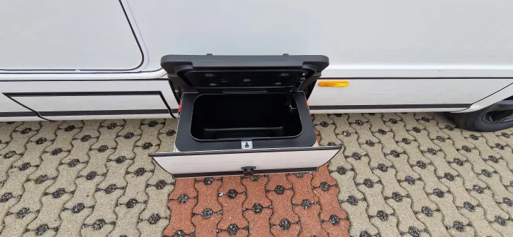 Fahrzeugbild Niesmann + Bischoff iSMOVE 6.9 E Sie sparen 17.815,-€!! -10%!! #18