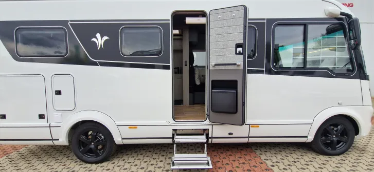 Fahrzeugbild Niesmann + Bischoff iSMOVE 6.9 E Sie sparen 17.815,-€!! -10%!! #19