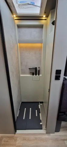 Fahrzeugbild Niesmann + Bischoff iSMOVE 6.9 E Sie sparen 17.815,-€!! -10%!! #26