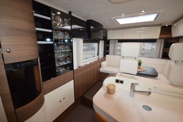 Fahrzeugbild Concorde Carver 890 RRL Diamond Series #11