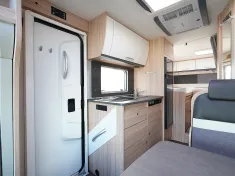 Bild 15 Sunlight TEILINTEGRIERT T 66