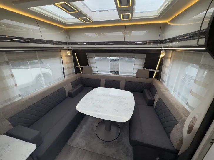 Fahrzeugbild Fendt Diamant 650 SGD #3