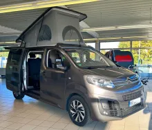 Schräg Vorne Pössl Vanline Campster 180