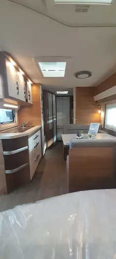 Bild 5 Hobby De Luxe 545 KMF