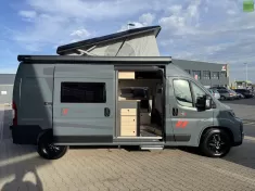 Bild 7 Challenger Van F&S Edition