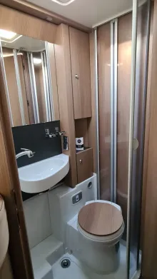 Fahrzeugbild Carthago c-compactline I 141 LE #15