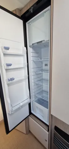 Fahrzeugbild Bürstner Premio Life 425 TS #9