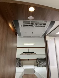 Bild 3 Hymer B-MC I 680 *Autarkie*Solar*Klima*