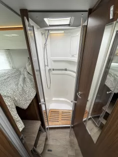 Bild 27 Hymer B-MC I 680 *Arktis*Lithium*Solar*Sat*LED-SW*