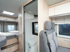 Bild 20 Pössl H-LINE SUMMIT 640