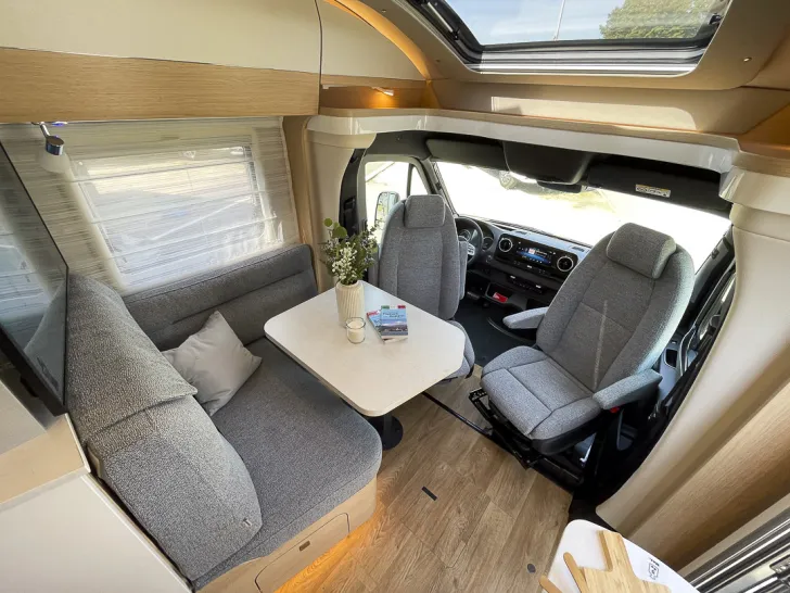 Fahrzeugbild Hymer B-MC T 580 *Premium-Paket*Solar*Sat*Combi6E* #13