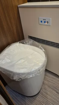 Bild 19 Bürstner Elegance I 910 G Listenpreis: 207.200€