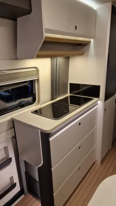 Bild 6 Hobby PRESTIGE Van 640 ET First Edition