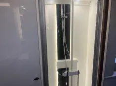 Bild 15 Bürstner Elegance I 910 G