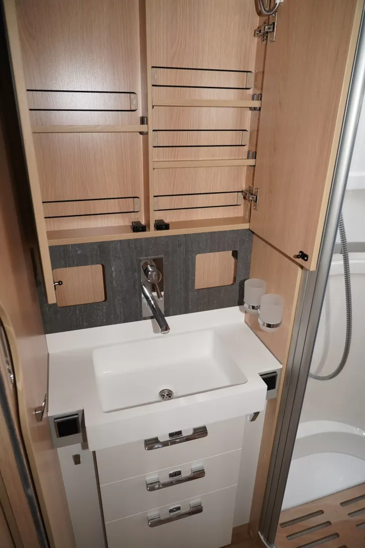 Fahrzeugbild Hymer B-Klasse ML I 880 #18