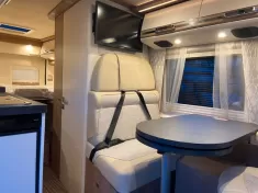 Bild 7 Malibu Van first class - two rooms GT640 Aufstelldach